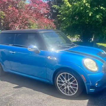2010 MINI Hardtop John Cooper Works