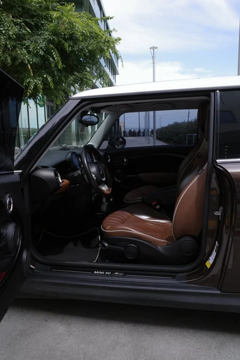 2010 Mini Mini 2nd Gen - Image 9 of 14