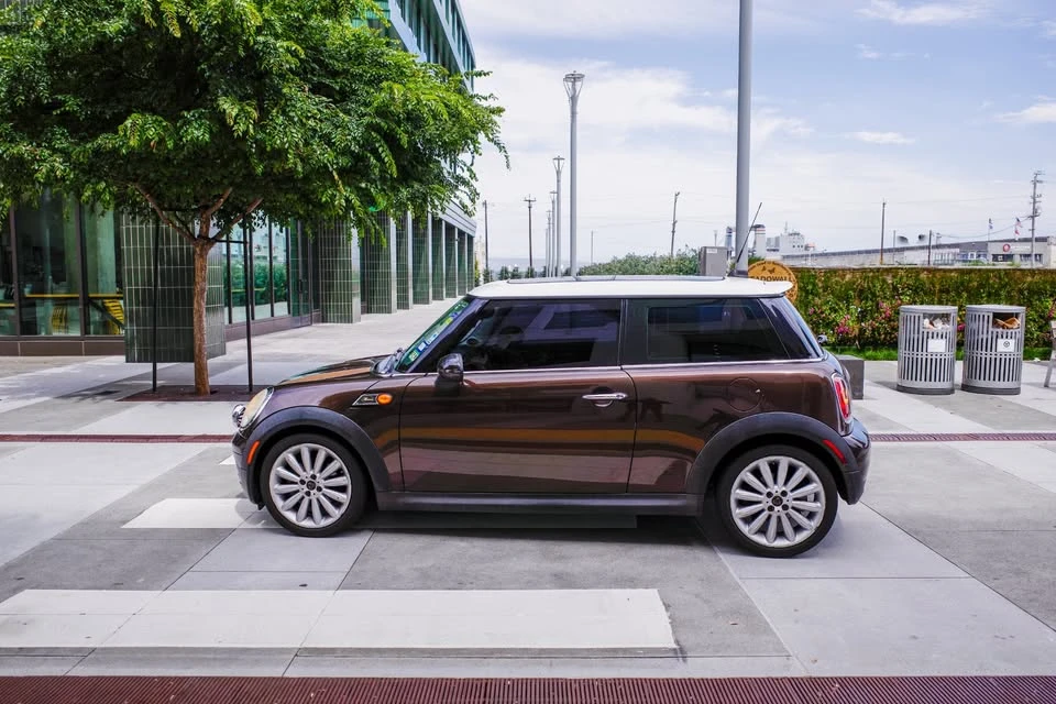 2010 Mini Mini 2nd Gen - Image 5 of 14