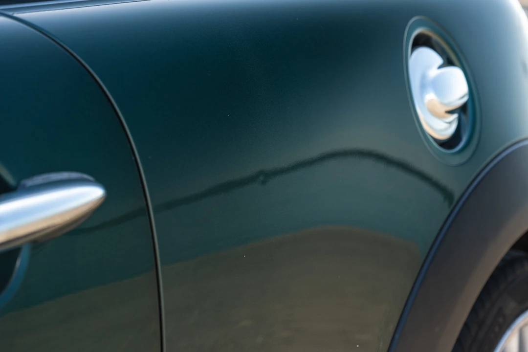 2010 Mini Mini John Cooper Works 2nd Gen - Image 23 of 31