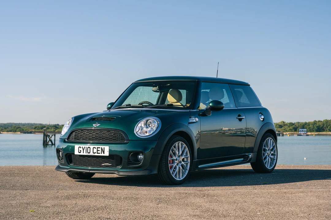 2010 Mini Mini John Cooper Works 2nd Gen - Image 11 of 31
