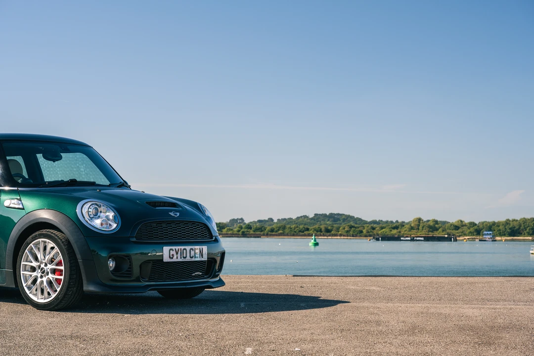 2010 Mini Mini John Cooper Works 2nd Gen - Image 24 of 31