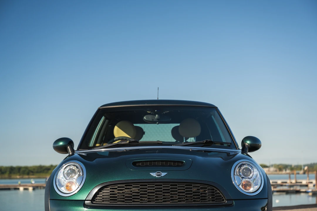 2010 Mini Mini John Cooper Works 2nd Gen - Image 27 of 31