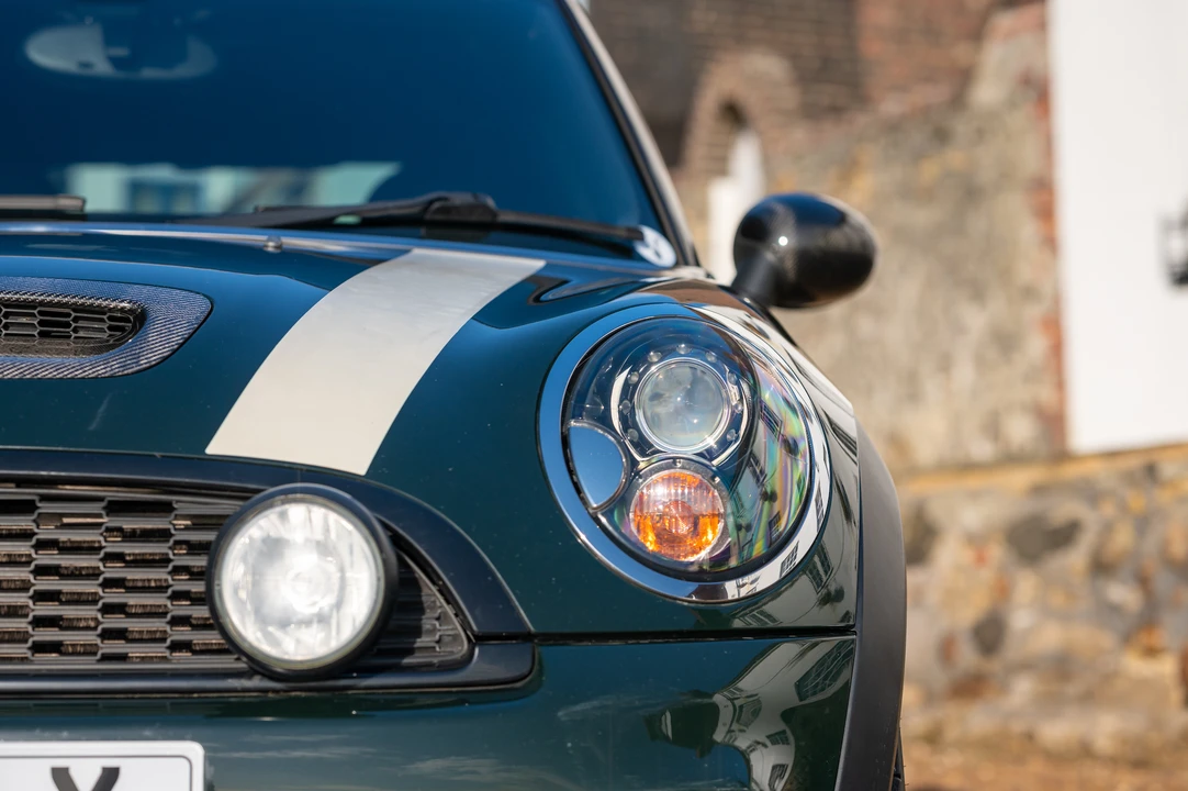 2010 Mini Mini John Cooper Works 2nd Gen - Image 23 of 31