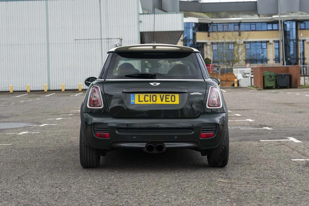 2010 Mini Mini John Cooper Works 2nd Gen - Image 6 of 31