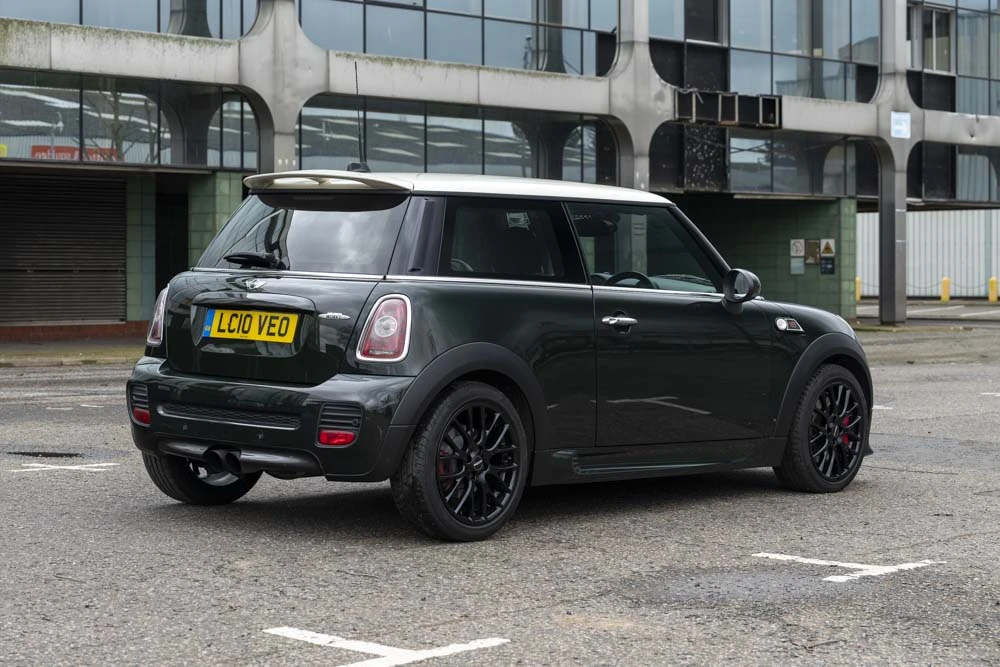2010 Mini Mini John Cooper Works 2nd Gen - Image 7 of 31