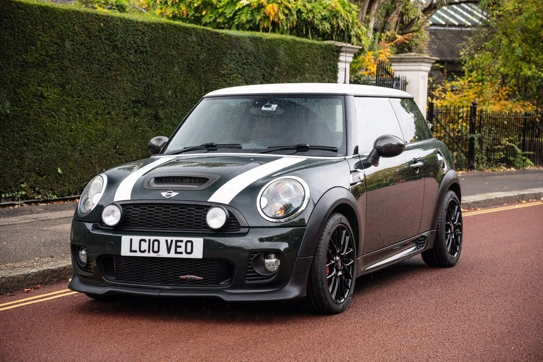 2010 Mini Mini John Cooper Works 2nd Gen - Image 7 of 30
