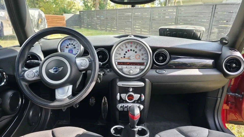 2010 Mini Clubman 1st Gen - Image 8 of 20