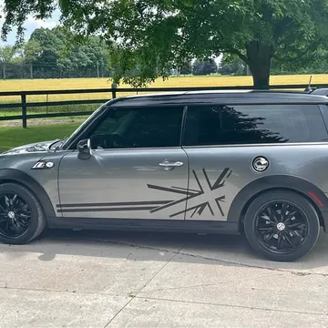 2010 MINI Clubman S John Cooper Works Kit