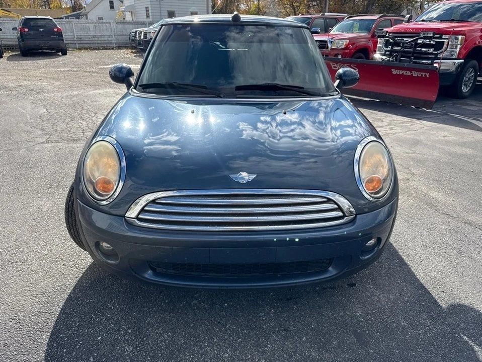 2010 Mini Mini 2nd Gen - Image 2 of 20