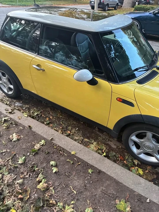 2010 Mini Mini 2nd Gen - Image 7 of 11
