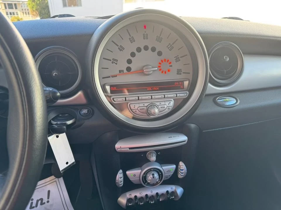 2010 Mini Mini 2nd Gen - Image 12 of 17