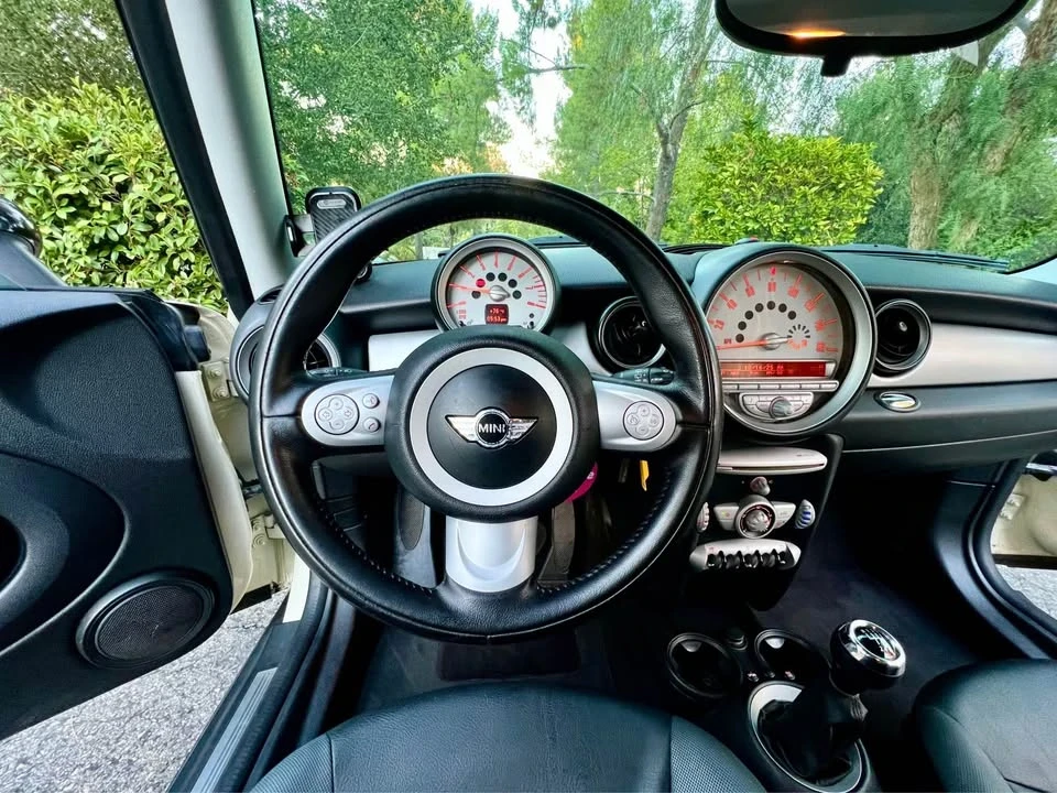 2010 Mini Clubman 1st Gen - Image 3 of 16