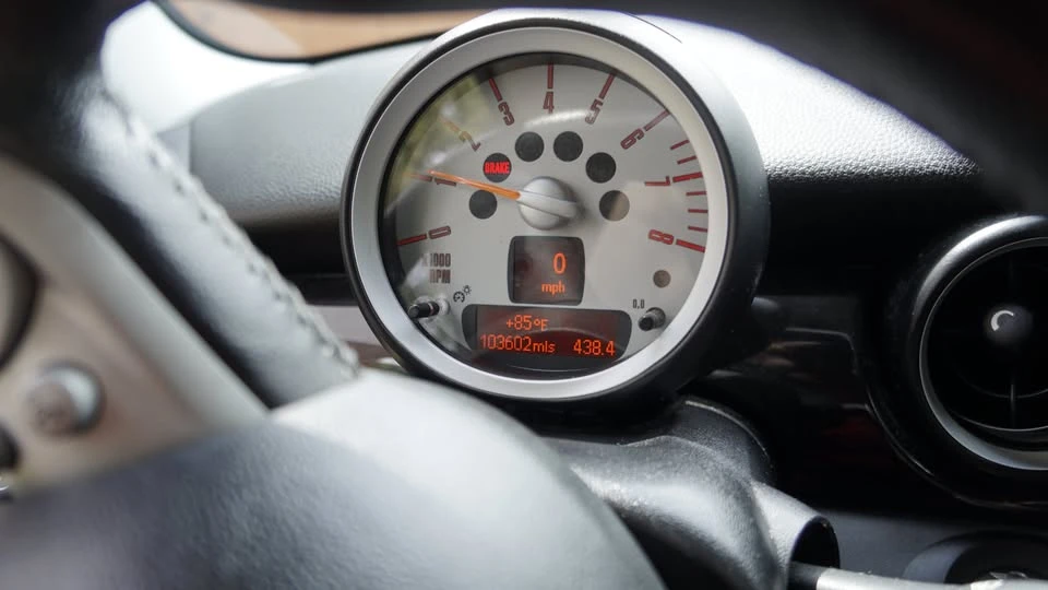 2010 Mini Mini 2nd Gen - Image 16 of 18