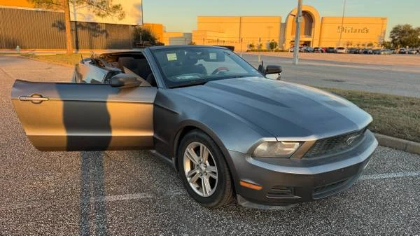 2010 Ford S197 Mustang - Image 16 of 21