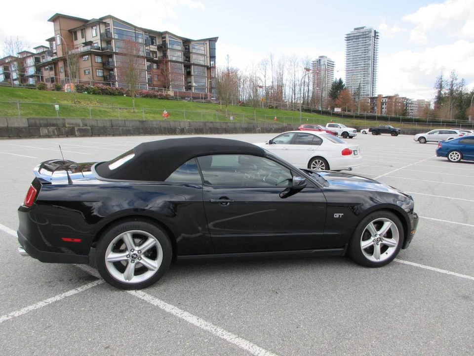 2010 Ford S197 Mustang - Image 4 of 21