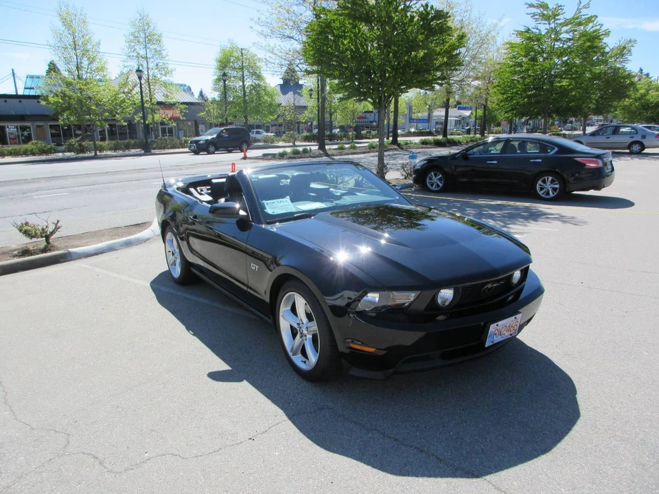 2010 Ford S197 Mustang - Image 3 of 21