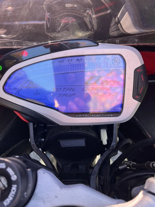 2010 MV Agusta F4 - Image 12 of 30