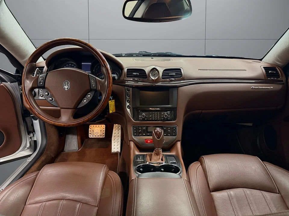 2010 Maserati GranTurismo 1st Gen - Image 14 of 22