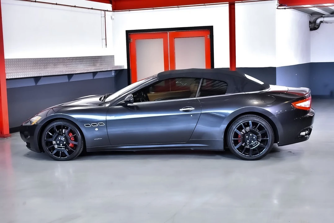 2010 Maserati GranCabrio - Image 28 of 30