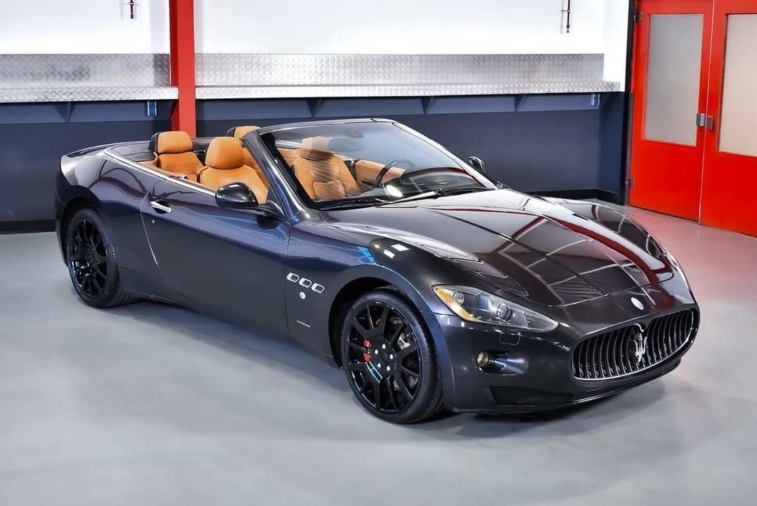 2010 Maserati GranCabrio - Image 6 of 30