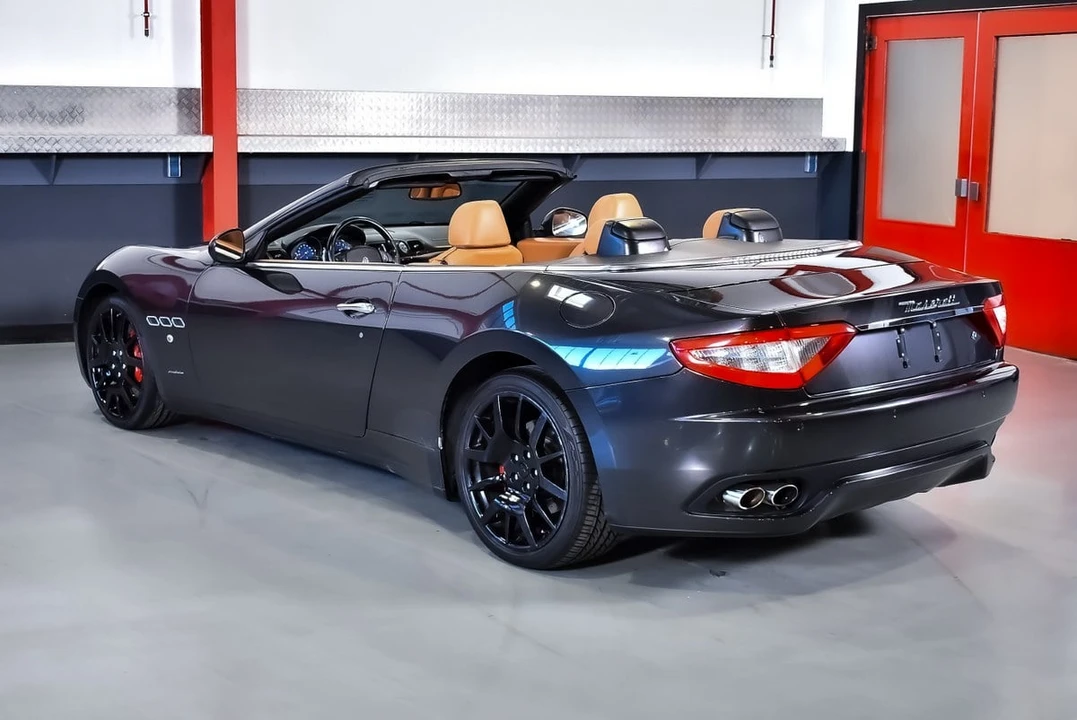 2010 Maserati GranCabrio - Image 18 of 30