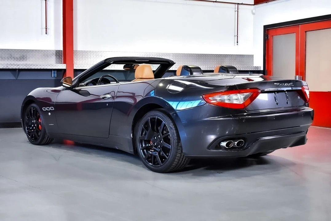 2010 Maserati GranCabrio - Image 19 of 30