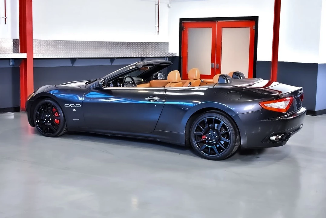 2010 Maserati GranCabrio - Image 20 of 30