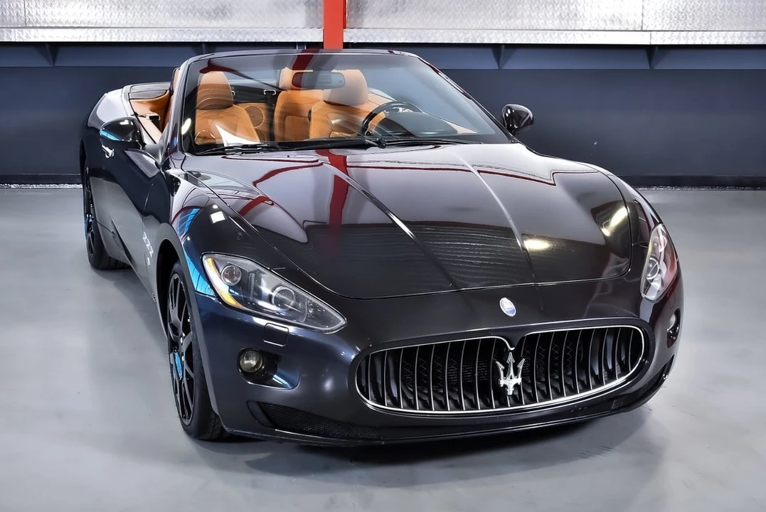 2010 Maserati GranCabrio - Image 5 of 30
