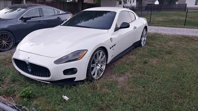 2010 Maserati GranTurismo Coupe 2D