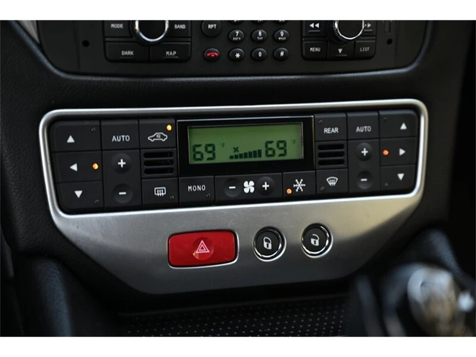 2010 Maserati GranTurismo 1st Gen - Image 27 of 31