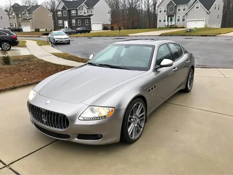 2010 Maserati Quattroporte S Sedan 4D