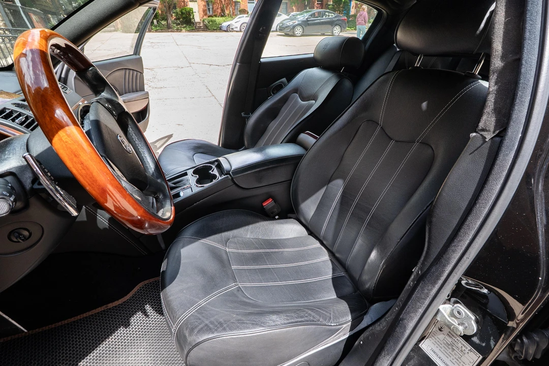 2010 Maserati Quattroporte 5th Gen - Image 15 of 31