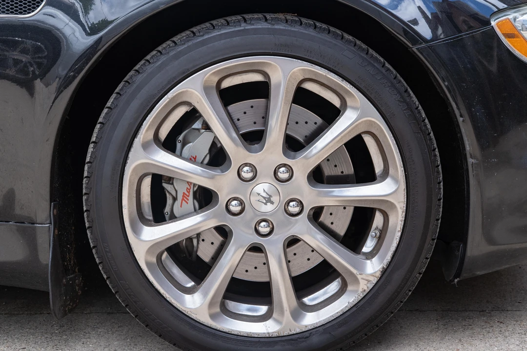 2010 Maserati Quattroporte 5th Gen - Image 13 of 31
