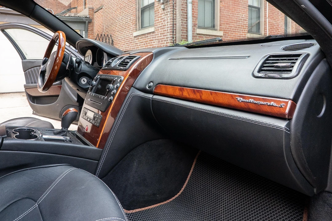 2010 Maserati Quattroporte 5th Gen - Image 22 of 31
