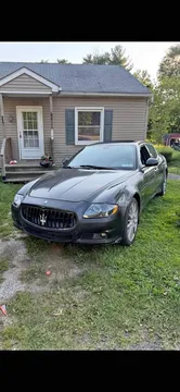 2010 Maserati Quattroporte Sedan 4D