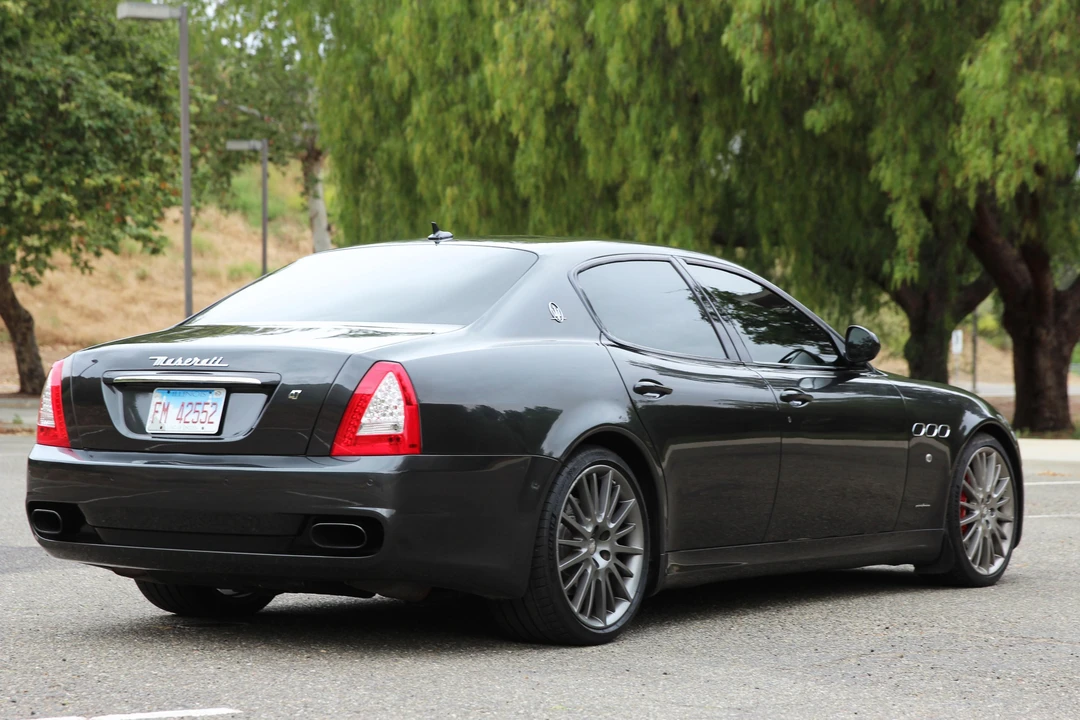 2010 Maserati Quattroporte 5th Gen - Image 9 of 11