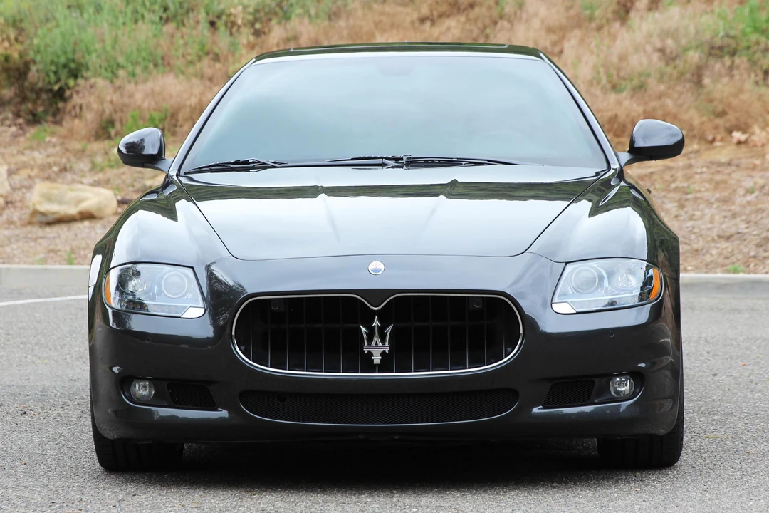 2010 Maserati Quattroporte 5th Gen - Image 2 of 11