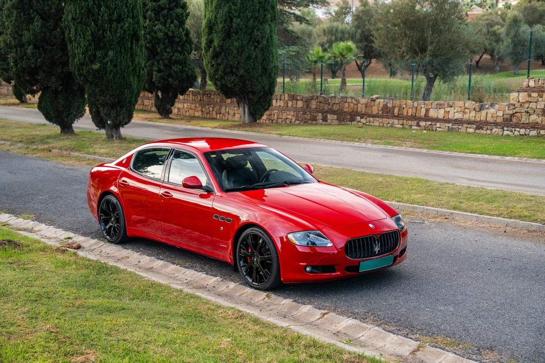 2010 Maserati Quattroporte 5th Gen - Image 3 of 31