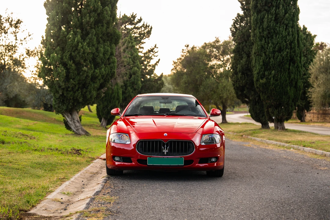 2010 Maserati Quattroporte 5th Gen - Image 2 of 31