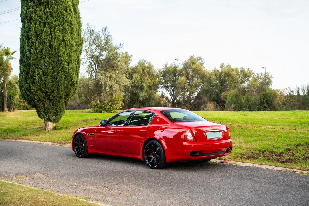 2010 Maserati Quattroporte 5th Gen - Image 7 of 31