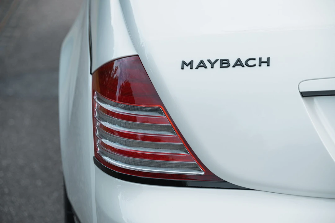 2010 Maybach 57 - Image 28 of 31