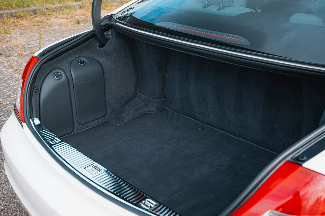 2010 Maybach 57 - Image 30 of 31