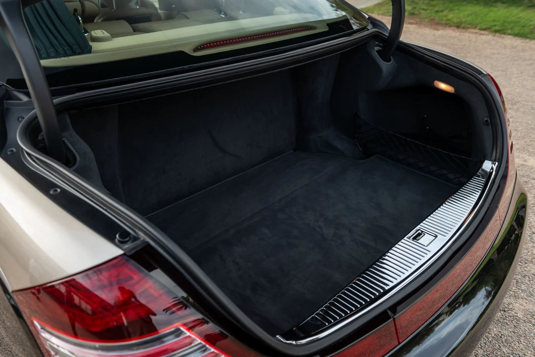 2010 Maybach 57 - Image 4 of 31