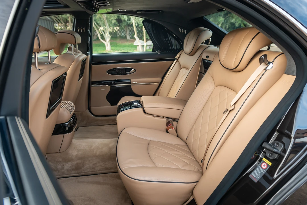 2010 Maybach 57 - Image 12 of 31