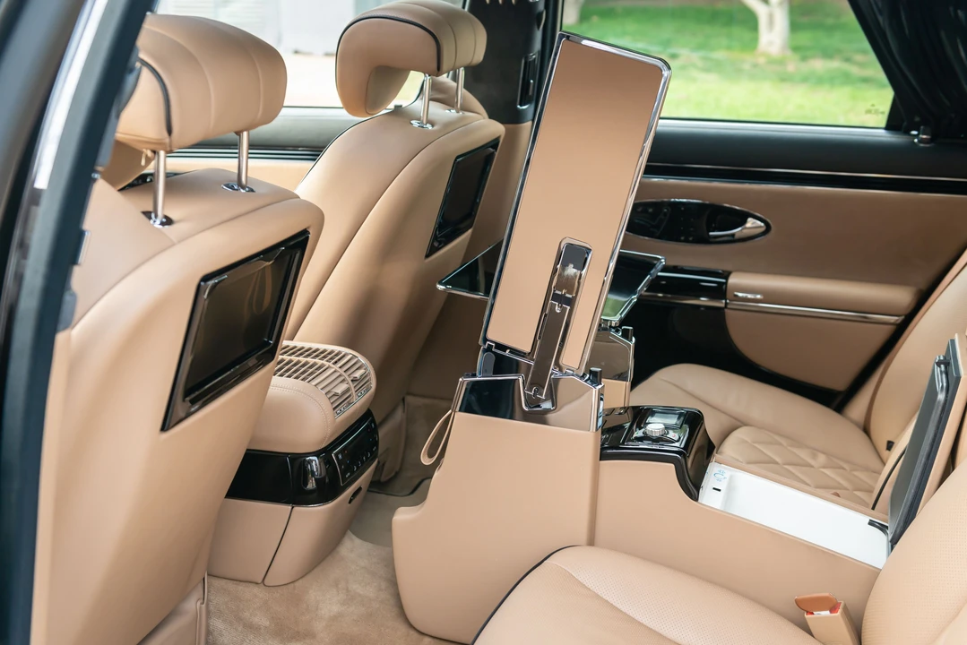 2010 Maybach 57 - Image 8 of 31