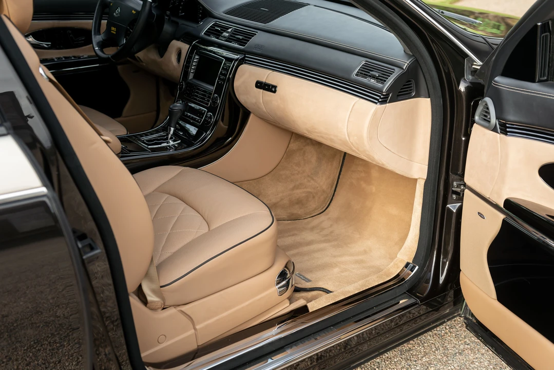 2010 Maybach 57 - Image 26 of 31