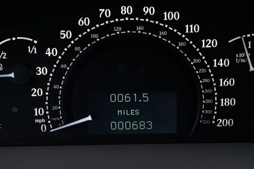 2010 Maybach 57 - Image 6 of 10
