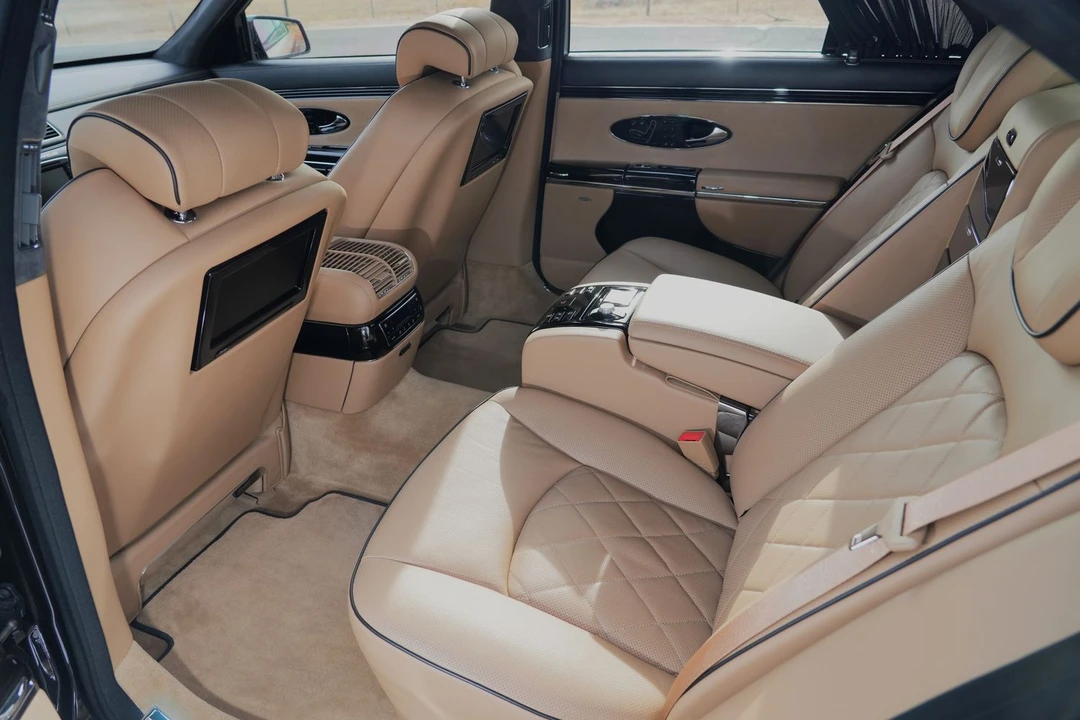 2010 Maybach 57 - Image 7 of 10