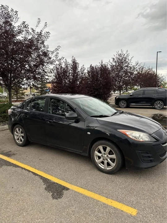 2010 Mazda Mazda 3 2nd Gen - Image 2 of 8